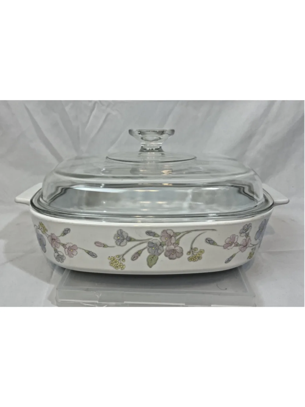 VTG Corning Ware Casserole Pastel Bouquet A-10-B 2.5 Liter w/ Pyrex A-12-C Lid